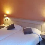 Logis L'auberge Bourbonnaise 3*