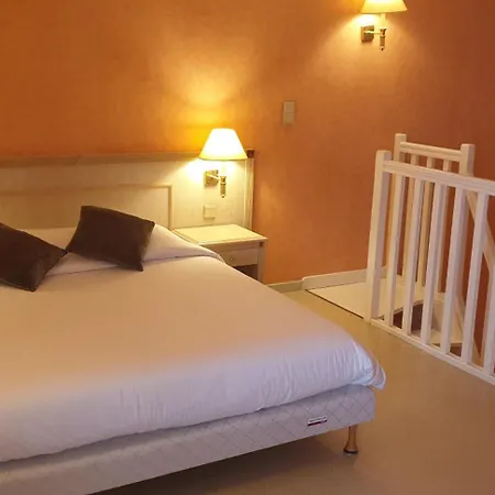 Logis L'auberge Bourbonnaise