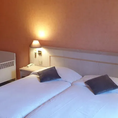 Szálloda Logis L'auberge Bourbonnaise - Vichy Sud
