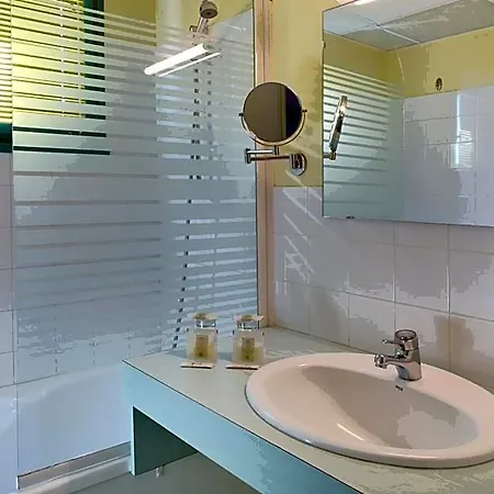 Logis L'auberge Bourbonnaise - Vichy Sud Hotel Saint-Yorre