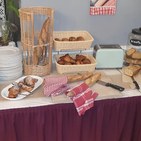 Logis L'auberge Bourbonnaise - Vichy Sud Hotel