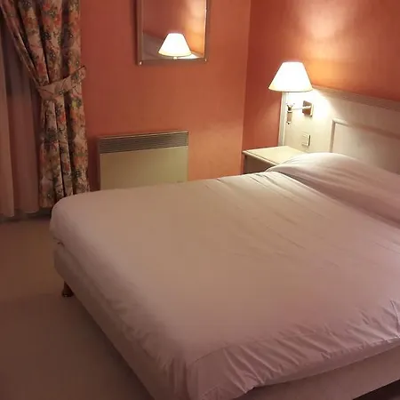 Logis L'auberge Bourbonnaise