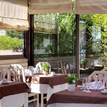 Logis L'auberge Bourbonnaise Saint-Yorre