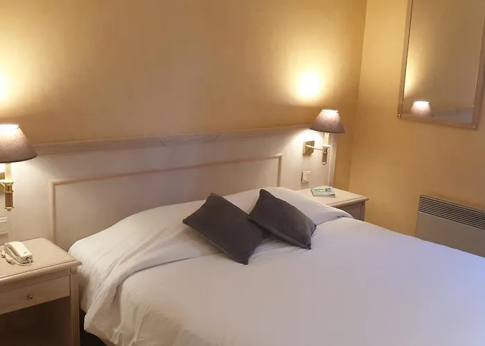 Logis L'auberge Bourbonnaise 3* Saint-Yorre