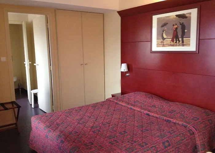 Logis L'auberge Bourbonnaise