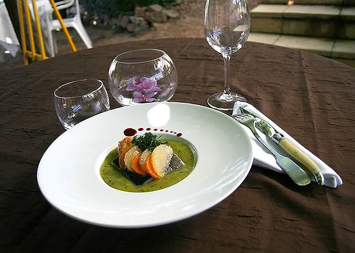 Logis L'auberge Bourbonnaise 3*