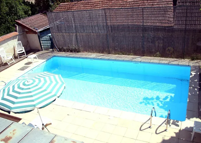 Logis L'auberge Bourbonnaise Saint-Yorre