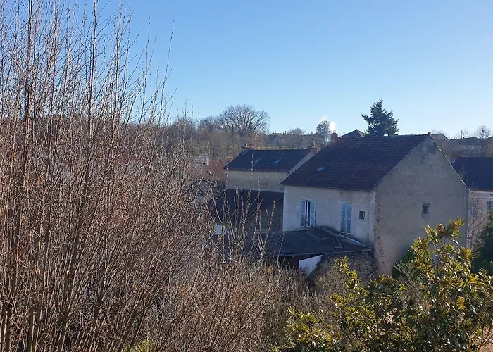 Logis L'auberge Bourbonnaise